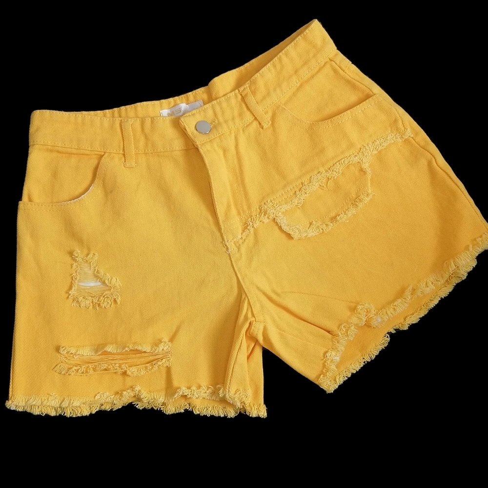 ripped denim shorts
